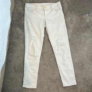 EUC Lilly Pulitzer cream colored worth skinny jeans sz 8